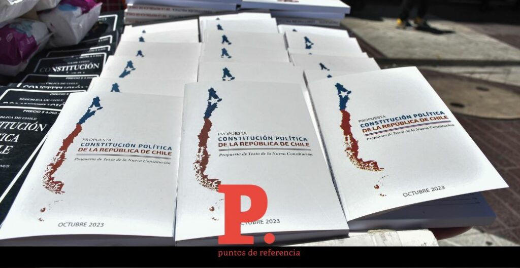 A favor, en contra e indecisos en el plebiscito constitucional de diciembre 2023. Un análisis de la Encuesta CEP 90