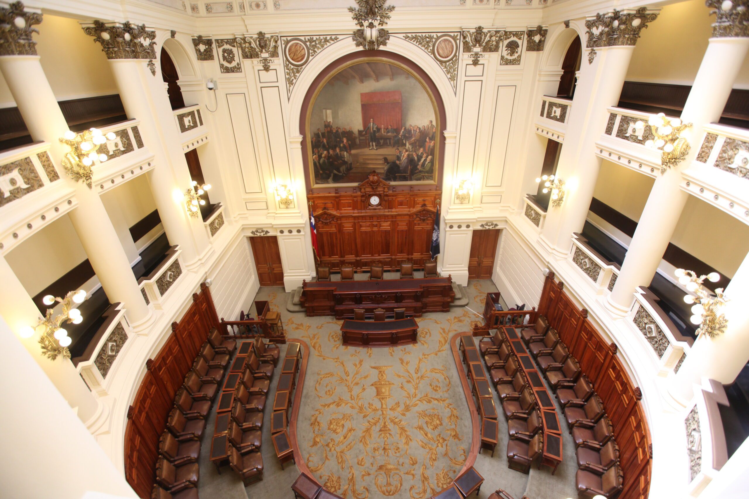 Seminario: Cinco repúblicas y una tradición: una historia del constitucionalismo en Chile 1810-2020