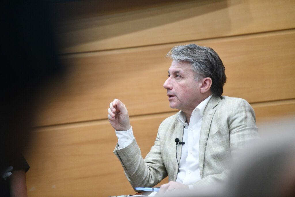 Mascareño: “La pregunta es si Parisi podrá ordenar al PDG y cómo será el conflicto con Pamela Jiles”