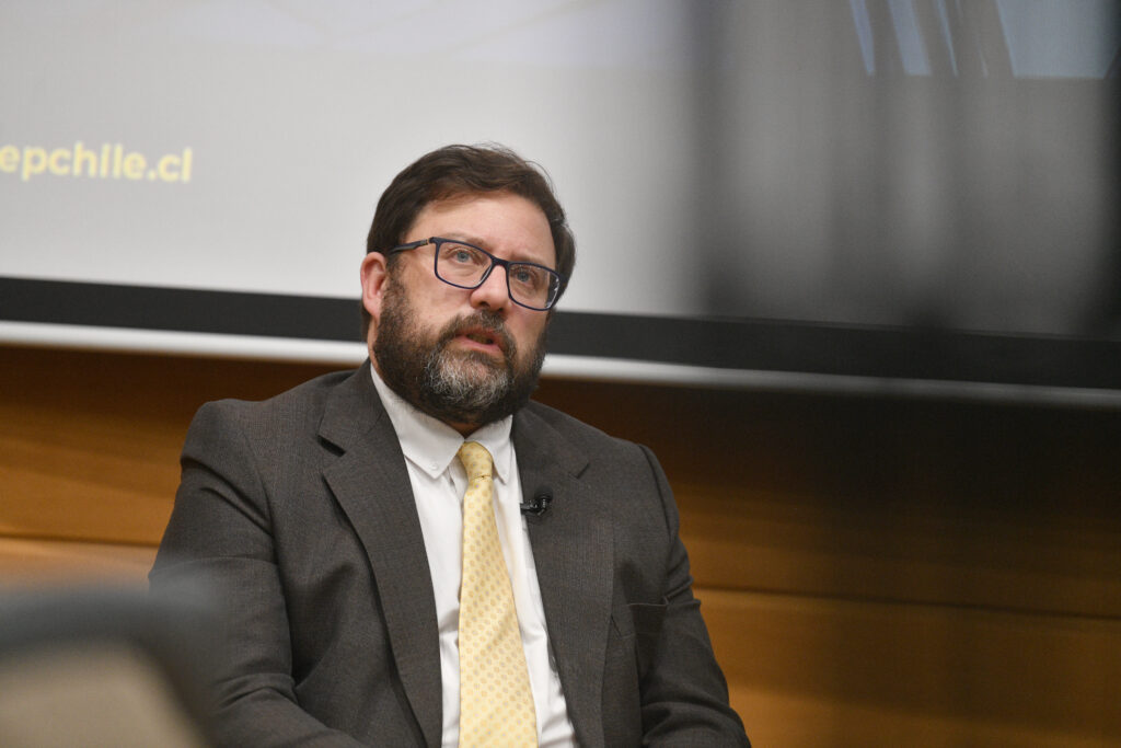 Jorge Rodríguez: “No hubo recorte, la palabra correcta es reasignación”